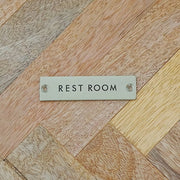ポッシュリビング 63955 サインプレート REST ROOM アンティークゴールド