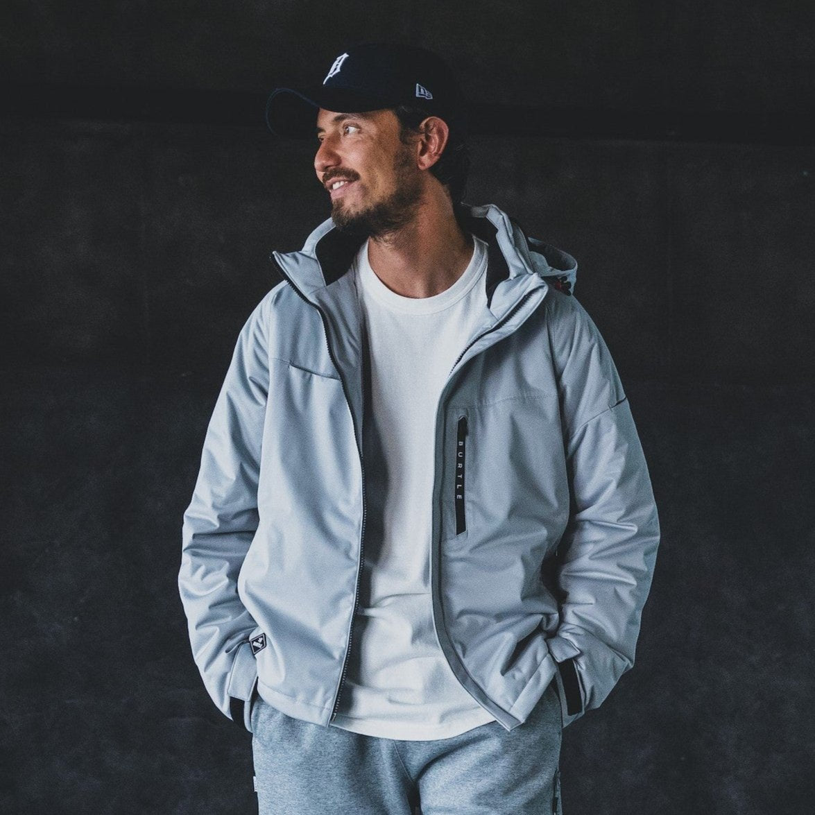 バートル 3260 ストレッチフーディ防寒ジャケット