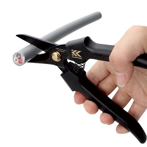 超軽量タイプで持ち運びに便利【黒金】電工ストレートバサミPRO