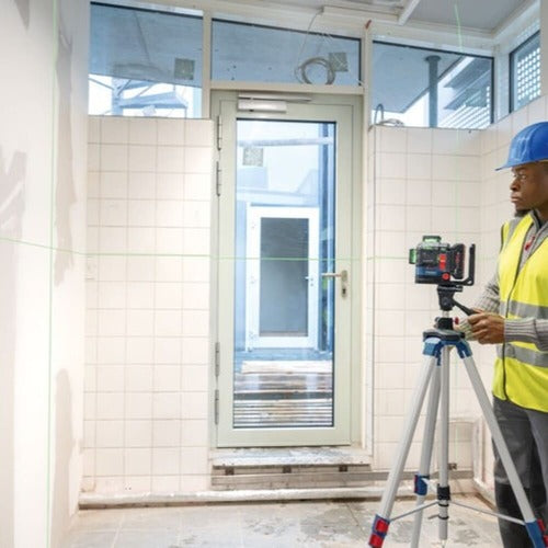 ボッシュ BOSCH レーザー墨出し器 グリーンレーザー GLL18V-120-33CG＋18Vバッテリー充電器セット