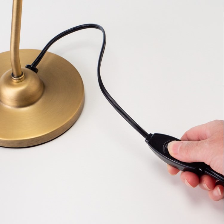 DI CLASSE(ディクラッセ)のデスクランプ｜Ferreo GD フェレオ ゴールド