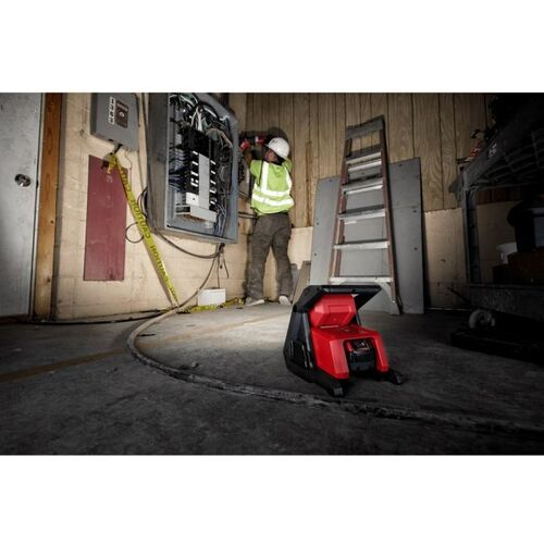 milwaukee  M18HOAL0APJ M18 ハイパフォーマンスエリアライト（本体のみ）