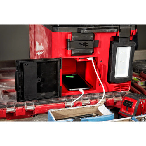 milwaukee M18POALC0JP PACKOUT 充電機能付きエリアライト NEW