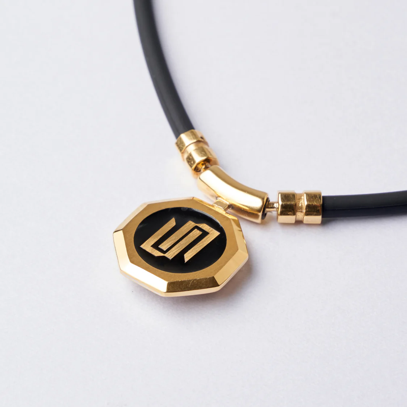 UNrust 磁気ネックレス Ray レイ ループ