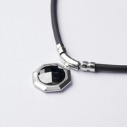 UNrust 磁気ネックレス Ray レイ ループ