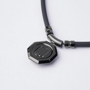 UNrust 磁気ネックレス Ray レイ ループ