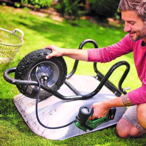 ボッシュ UPUMP118HSET 18Vコードレスエアポンプ＋バッテリー充電器セット