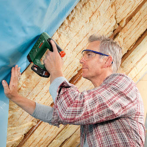 ボッシュ UT118H コードレスタッカー