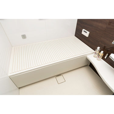 くるくる巻ける巻きふた　シャッター風呂ふた