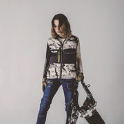 寅壱 1082-611 空調服®ベスト 迷彩 着用画2