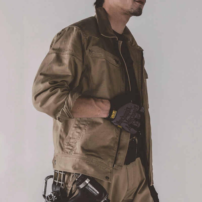 寅壱 3922-124 長袖ブルゾン ベージュ 着用画