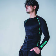 寅壱 7996-617 長袖クルーネックTシャツ トライチブルー 着用画