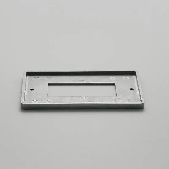 ZS4-S103 角穴スイッチプレート ダイカスト 3口