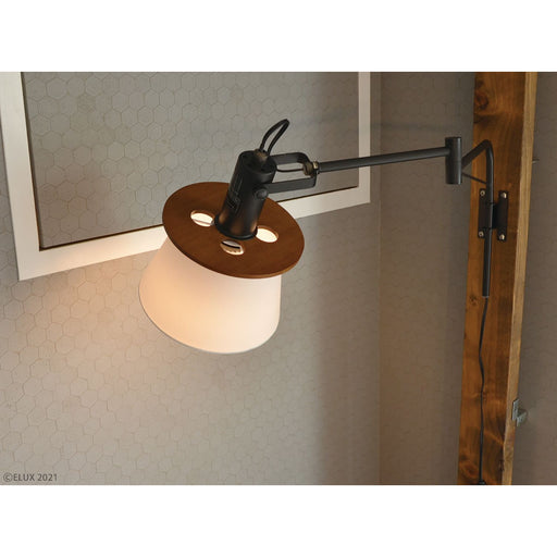 ELUX 照明 FIRDER フィルダー 1灯アームブラケット　ブラック×ホワイト